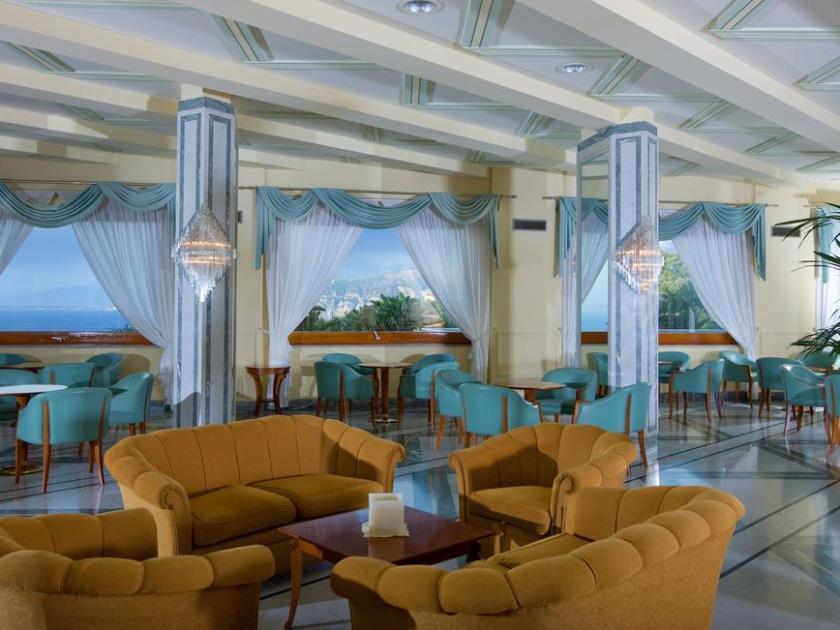 Grand Hotel Vesuvio Sorrento Esterno foto