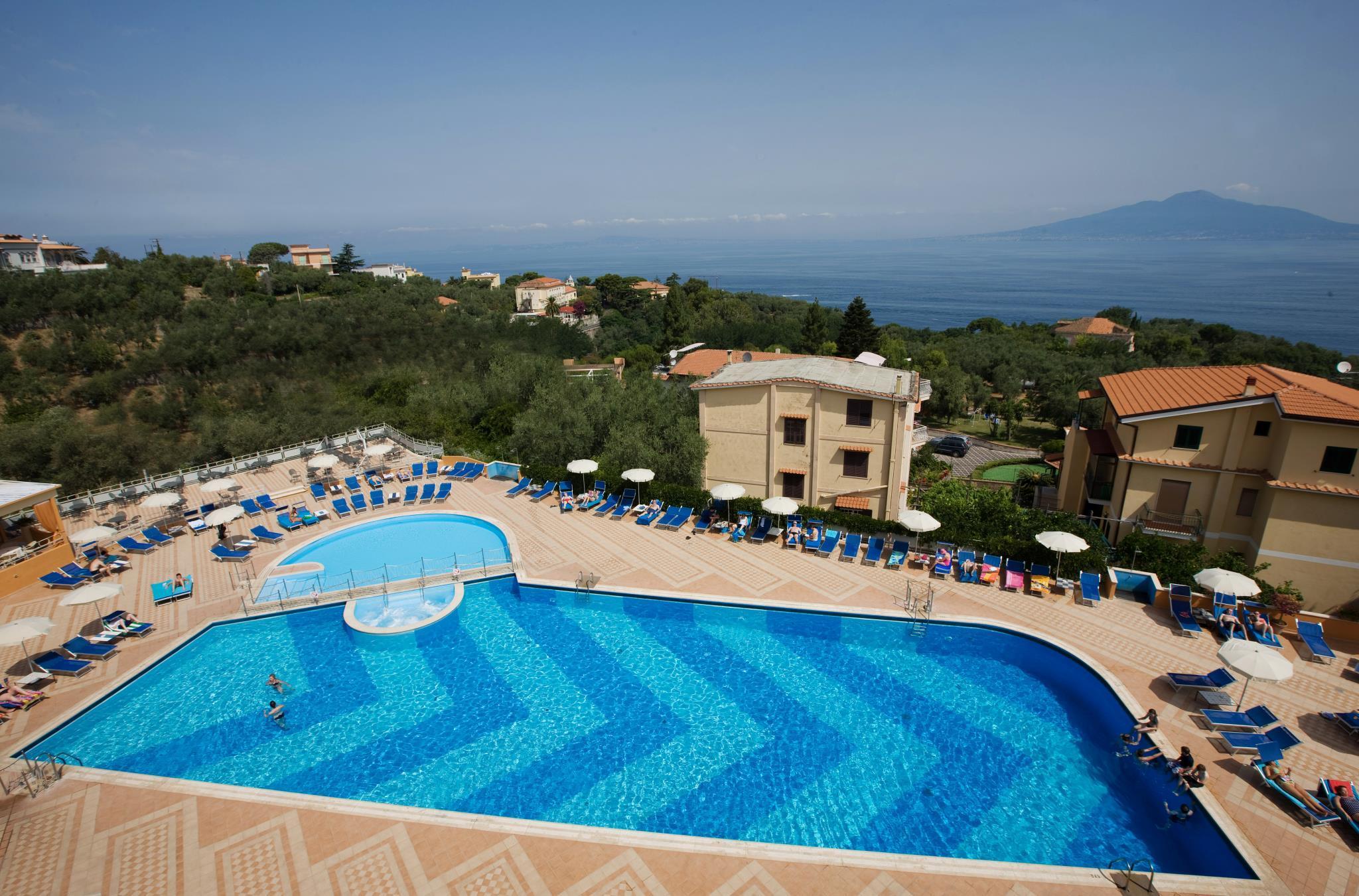 Grand Hotel Vesuvio Sorrento Esterno foto
