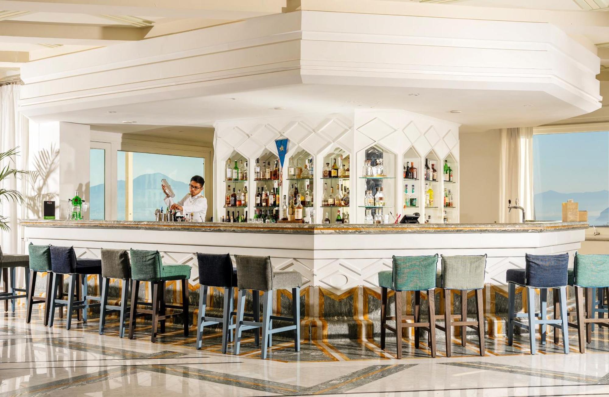 Grand Hotel Vesuvio Sorrento Esterno foto